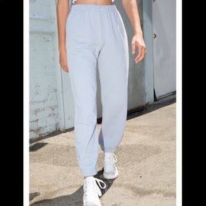 Brandy Melville Rosa Sweatpants